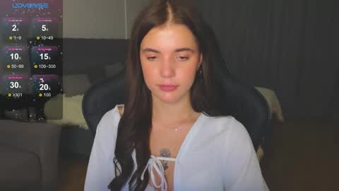 Snapshot of adri_dream chatting on September 10, 9:16 pm Adriana online show from September 10, 9:16 pm