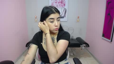 Adri  online show from May 11, 12:45 pm