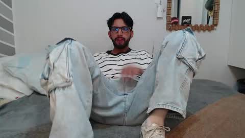 Adrian Falcon online show from May 6, 4:40 am