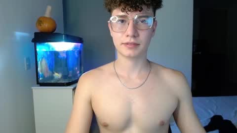 adrian morelli online show from October 26, 12:11 am