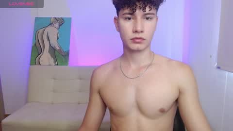 adrian morelli online show from December 14, 8:04 pm