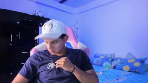 ADRIAN online show from February 21, 6:55 pm