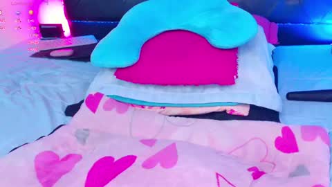 AdrianaSexy online show from July 16, 12:36 am