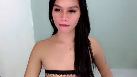 adriana_slutt online show from September 11, 11:50 pm