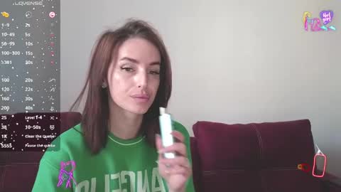 Adriana online show from April 14, 12:30 pm