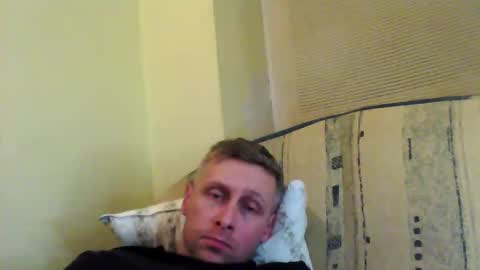 Snapshot of adventure85d4 chatting on October 5, 12:08 am adventure85d4 online show from October 5, 12:08 am