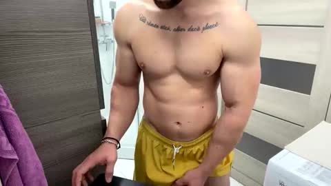 Mrrfitt online show from May 4, 4:52 am
