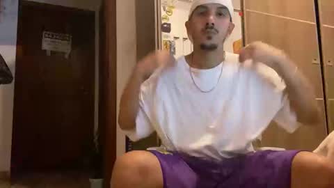 Luci online show from November 5, 2:57 am