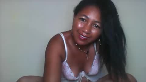 aelyaa online show from March 30, 12:16 pm