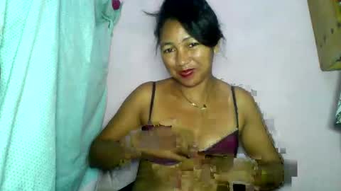 aelyaa online show from May 13, 6:28 pm