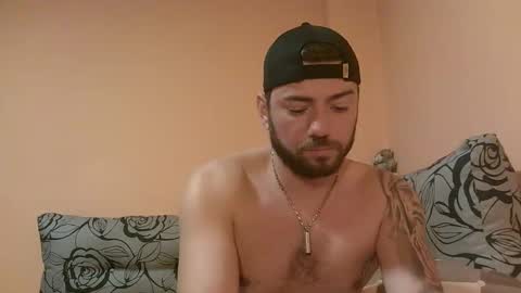 aerthurethan online show from November 8, 9:18 pm