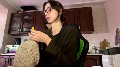 Snapshot of aevra chatting on December 30, 3:12 pm vegans taste better online show from December 30, 3:12 pm
