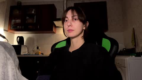 Snapshot of aevra chatting on December 4, 10:24 pm vegans taste better online show from December 4, 10:24 pm