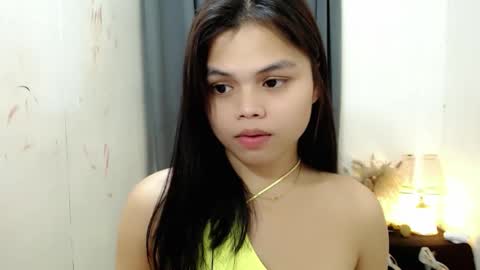 Snapshot of afina_babes chatting on September 27, 6:33 am afina_babes online show from September 27, 6:33 am