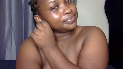 stella online show from March 23, 9:20 pm