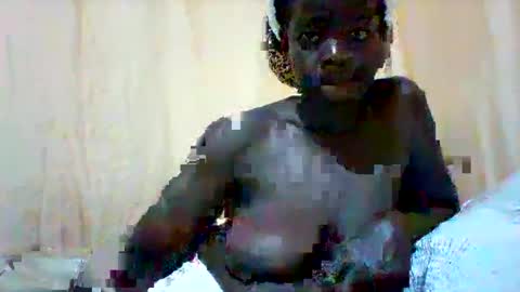 DIANA AKOTH OGUTU online show from September 30, 7:02 pm