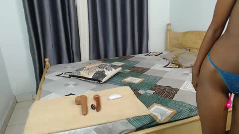 Monalisah online show from March 2, 6:08 pm