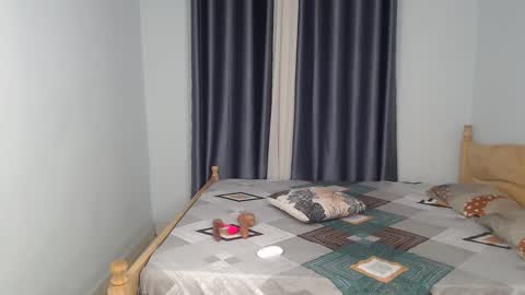 Monalisah online show from March 11, 4:29 pm