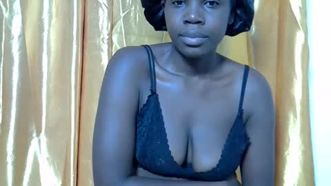 afrikan_desire online show from March 10, 5:06 pm