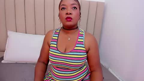 Snapshot of afrodita_de_amor chatting on October 21, 12:10 pm Vr. online show from October 21, 12:10 pm