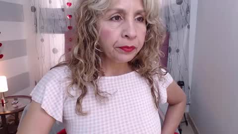 Snapshot of afrodita_sg chatting on February 26, 3:54 pm afrodita_sg online show from February 26, 3:54 pm