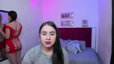 Snapshot of afroditaandsoffi chatting on February 21, 12:06 pm Afrodita Chery y Hermione online show from February 21, 12:06 pm