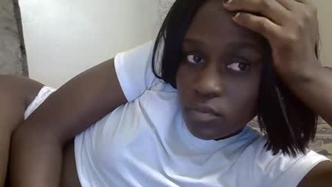 pink  and josphen online show from March 23, 11:04 am