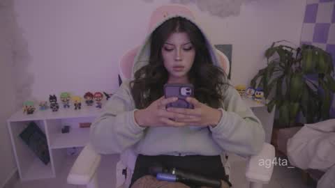 Snapshot of ag4ta_ chatting on September 23, 11:11 pm Agata online show from September 23, 11:11 pm
