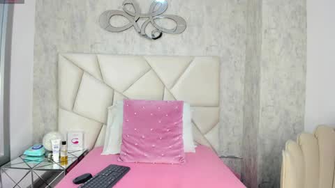 agartha_velvet online show from April 1, 3:20 pm