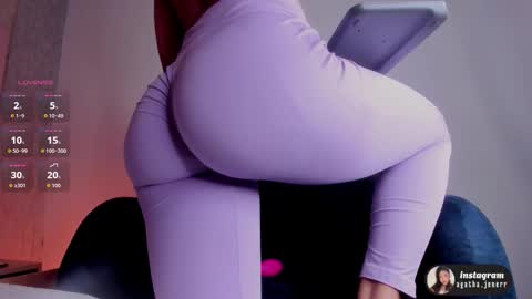 agatha_jener online show from January 11, 5:52 pm