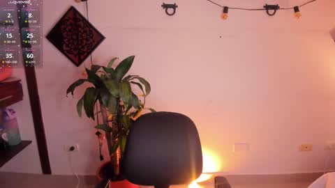 Agatha vixen  online show from February 25, 12:16 pm