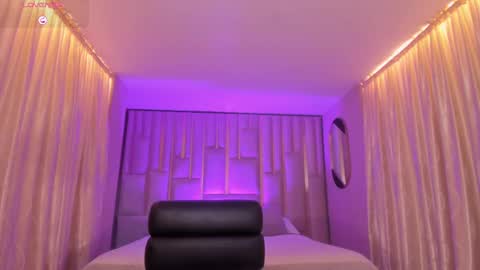 Agatha online show from March 8, 1:57 pm