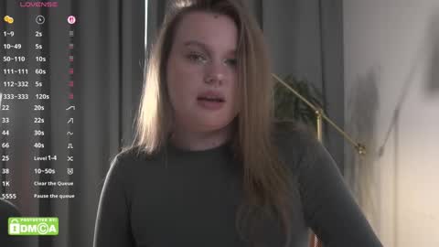 agattha_mir online show from April 4, 2:02 pm