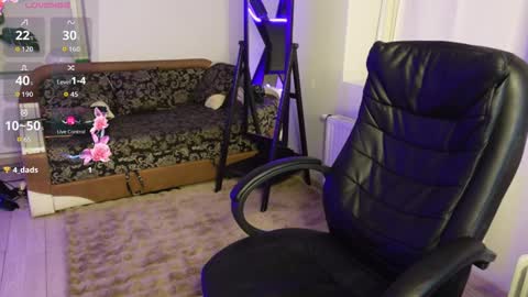 Agelina Lilly Laura online show from March 9, 2:05 am