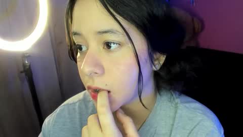  ines  online show from November 29, 3:09 pm