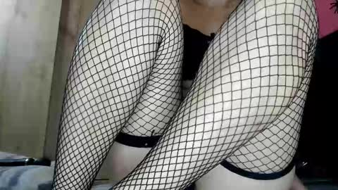  ines  online show from October 29, 5:25 pm