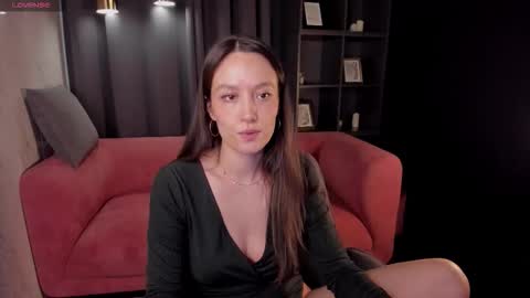 Agnes online show from December 4, 10:42 pm