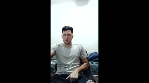 agustinnrod online show from June 5, 4:01 pm