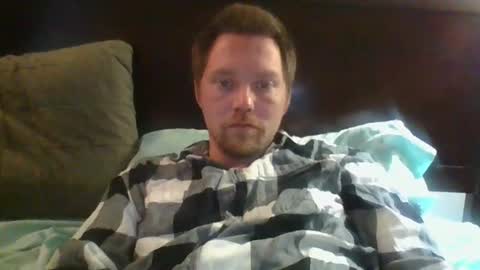 aguyj8839 online show from June 15, 10:40 am