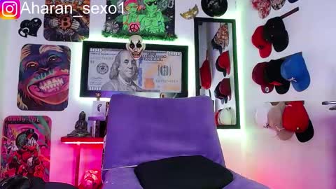 Snapshot of aharon_sexo1 chatting on February 11, 3:29 am Aharon Zamora online show from February 11, 3:29 am