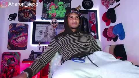 Snapshot of aharon_sexo1 chatting on February 23, 6:38 am Aharon Zamora online show from February 23, 6:38 am
