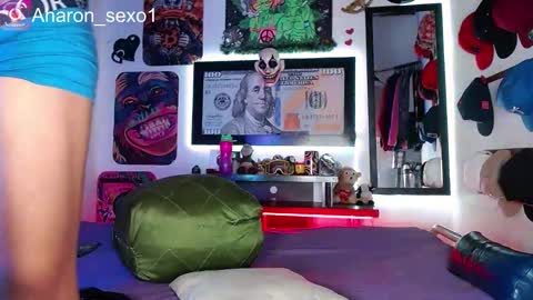 Snapshot of aharon_sexo1 chatting on March 5, 2:36 am Aharon Zamora online show from March 5, 2:36 am