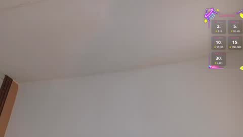 Ahvi Ebony online show from April 3, 7:21 pm