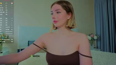 ai__chan online show from April 28, 7:07 pm