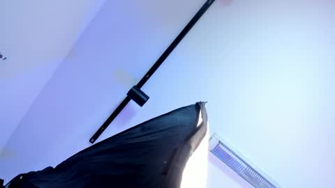 aidajoness online show from April 2, 11:50 am