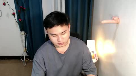 aidenalaric398 online show from April 11, 12:31 pm