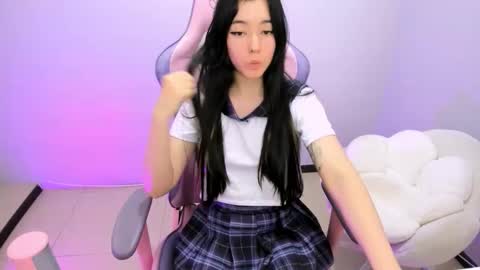 Ailee Hyuga online show from February 21, 2:42 pm