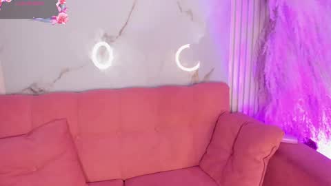 Ailyn online show from September 14, 5:54 am