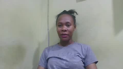 aimee982179 online show from March 27, 8:26 am