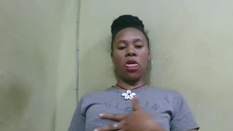 aimee982179 online show from May 3, 3:01 am